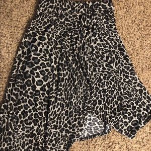 Midi skirt with slit